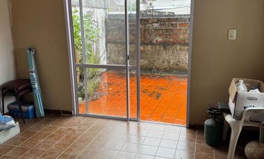 Venta casa tres dormitorios zona centro