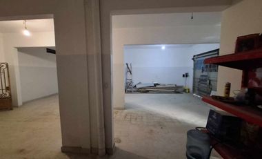 VENTA BLOQUE GALPON + DEPTO 3 AMB A ESTRENAR J C P