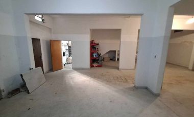 VENTA BLOQUE GALPON + DEPTO 3 AMB A ESTRENAR J C P