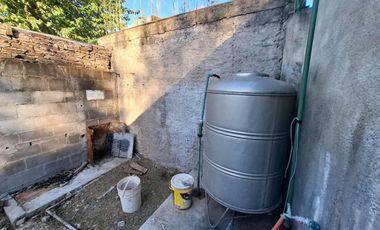 VENTA BLOQUE GALPON + DEPTO 3 AMB A ESTRENAR J C P