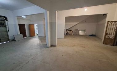 VENTA BLOQUE GALPON + DEPTO 3 AMB A ESTRENAR J C P