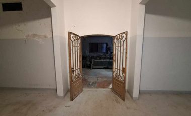 VENTA BLOQUE GALPON + DEPTO 3 AMB A ESTRENAR J C P