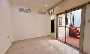 ALQUILER PH 2 AMB A 3 CUADRAS DE AV. 25 DE MAYO.