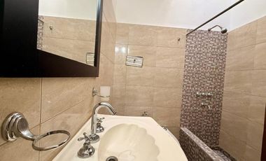 ALQUILER PH 2 AMB A 3 CUADRAS DE AV. 25 DE MAYO.