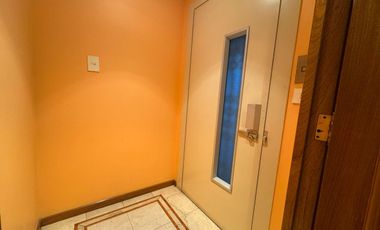 Venta departamento Avellaneda de Categoría Cochera