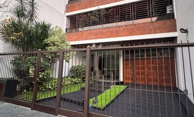 Venta departamento Avellaneda de Categoría Cochera