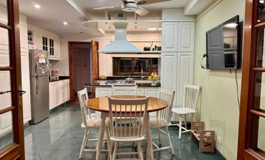 Venta departamento Avellaneda de Categoría Cochera