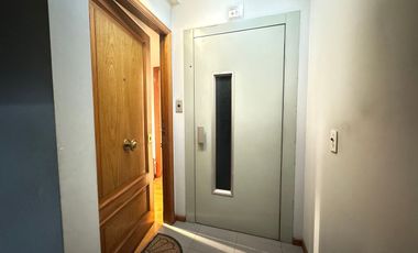 Venta departamento Avellaneda de Categoría Cochera