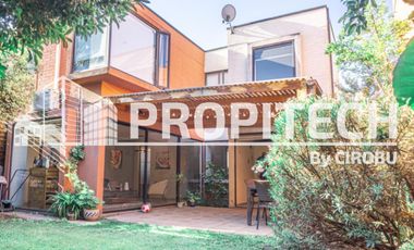 ARRIENDO DE CASA EN HUECHURABA, CONDOMINIO CERRADO PEDRO FONTOVA