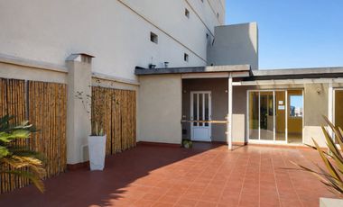 VENTA DEPTO 2 AMB CON COCHERA +BAULERA AVEL CENTRO