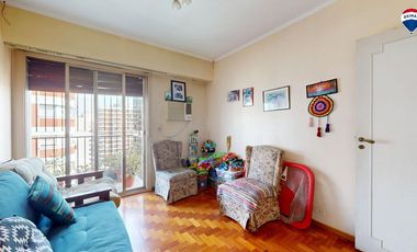 VENTA DPTO 4 AMB CON DEPENDENCIA EN AVELLANEDA