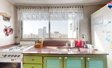 VENTA DPTO 4 AMB CON DEPENDENCIA EN AVELLANEDA