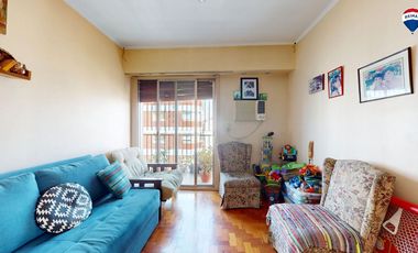 VENTA DPTO 4 AMB CON DEPENDENCIA EN AVELLANEDA