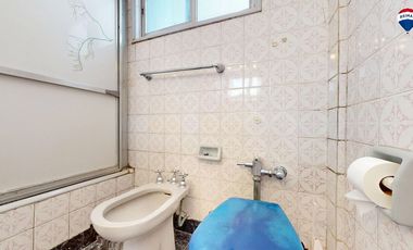 VENTA DPTO 4 AMB CON DEPENDENCIA EN AVELLANEDA