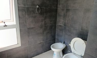 CASA 5 AMB. EN ALQUILER B° ALVEAR DE BENAVIDEZ