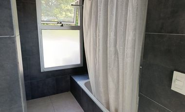 CASA 5 AMB. EN ALQUILER B° ALVEAR DE BENAVIDEZ