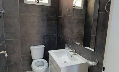 CASA 5 AMB. EN ALQUILER B° ALVEAR DE BENAVIDEZ