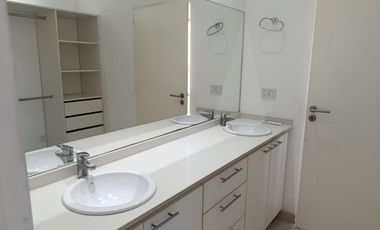 CASA 5 AMB. EN ALQUILER B° ALVEAR DE BENAVIDEZ