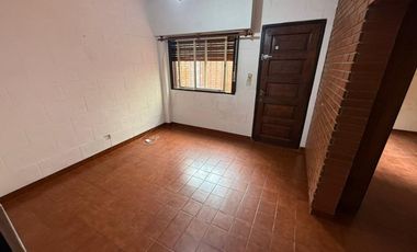 ALQUILER PH 3 AMBIENTES EN MORON