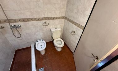 ALQUILER PH 3 AMBIENTES EN MORON