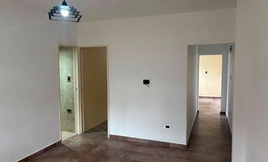 Departamento en alquiler en Merlo Sur