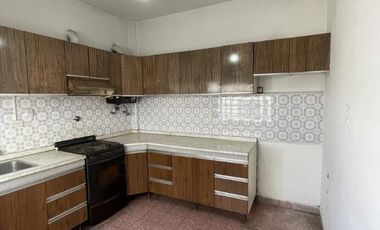 Casa para 2 Familias en venta en Lanus Este