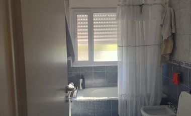 Departamento en alquiler c/ cochera en Centro Oeste