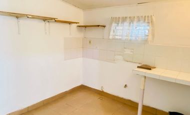 Casa en venta c/ cochera en San José