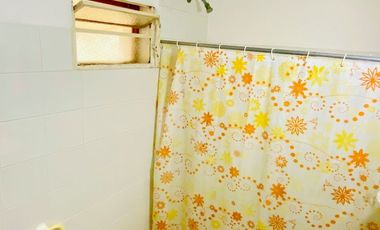 Casa en venta c/ cochera en San José