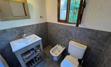 Casa en venta c/ cochera en Sierra de la Ventana
