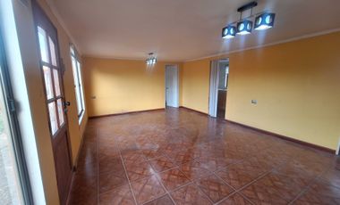Casa en arriendo  en PIRQUE