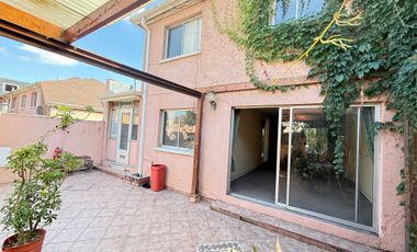 Casa en arriendo  en LA FLORIDA