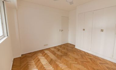 ALQUILER  DPTO 2 AMB C/COCHERA-SAN ISIDRO-IMPECABL