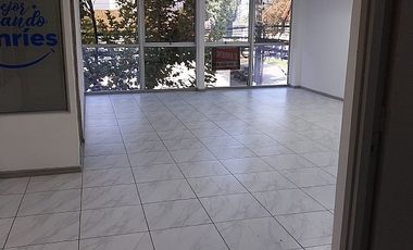 Oficina en Arriendo en OFICINAS CENTRO PLAZA PUENTE ALTO CON ESTACIONAMIENTO