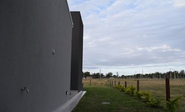 CASA DE 2 DORMITORIOS A ESTRENAR EN QUILOAZAS