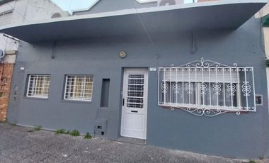 ALQUILER PH MONOAMBIENTE WILDE CENTRO