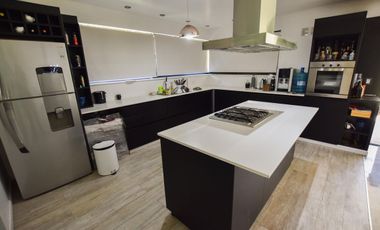 VENTA CASA EN IBARLUCEA CON PILETA COCHERA QUINCHO