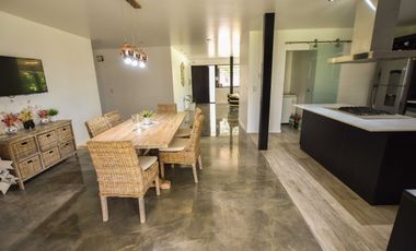 VENTA CASA EN IBARLUCEA CON PILETA COCHERA QUINCHO