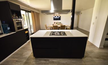 VENTA CASA EN IBARLUCEA CON PILETA COCHERA QUINCHO