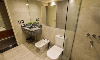 VENTA CASA EN IBARLUCEA CON PILETA COCHERA QUINCHO