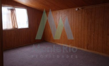 Casa en Venta en Linea de Tren