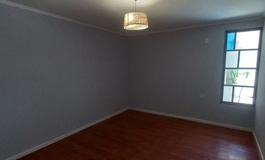 Interno sobre Peatonal, 2 Dorm, 2 baños y patio