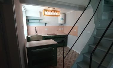 Interno sobre Peatonal, 2 Dorm, 2 baños y patio