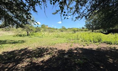 VENTA CASA 2 DORM CON PILETA LA GRANJA TERRENO 1HA