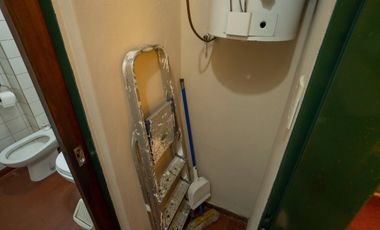 CASA DE ESTILO MEDITERRANEO CON QUINCHO Y COCHERA