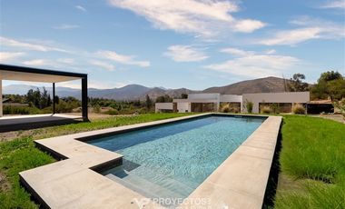 Casa en Venta en Condominio Lomas de Puangue