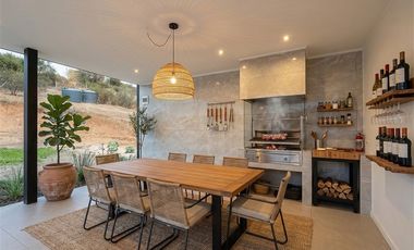 Casa en Venta en Condominio Lomas de Puangue