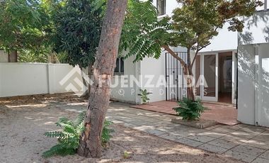 Oficina en Arriendo en Europa / Marchat Pereira