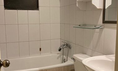 ARRIENDO CASA CERCANA A SCUOLA AMPLIA