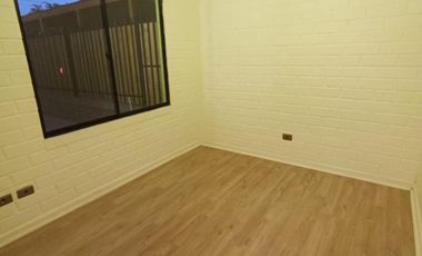 ARRIENDO CASA CERCANA A SCUOLA AMPLIA